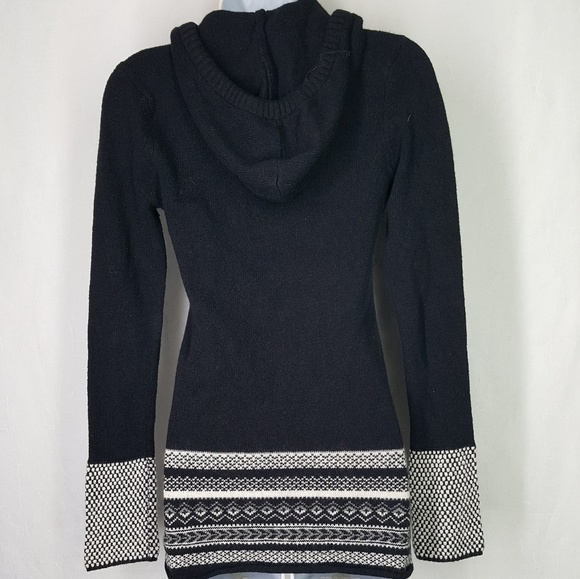 Guess knitted top, sweater style top, tunic sweater, size medium. - Picture 4 of 6